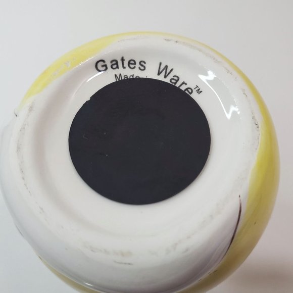 Laurie Gates Ware Mouse with Leaves Sugar Cheese Shaker Ceramic Hand Painted - Picture 3 of 4